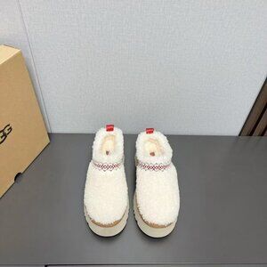 UGG Tazz Slipper Heritage Braid Natural